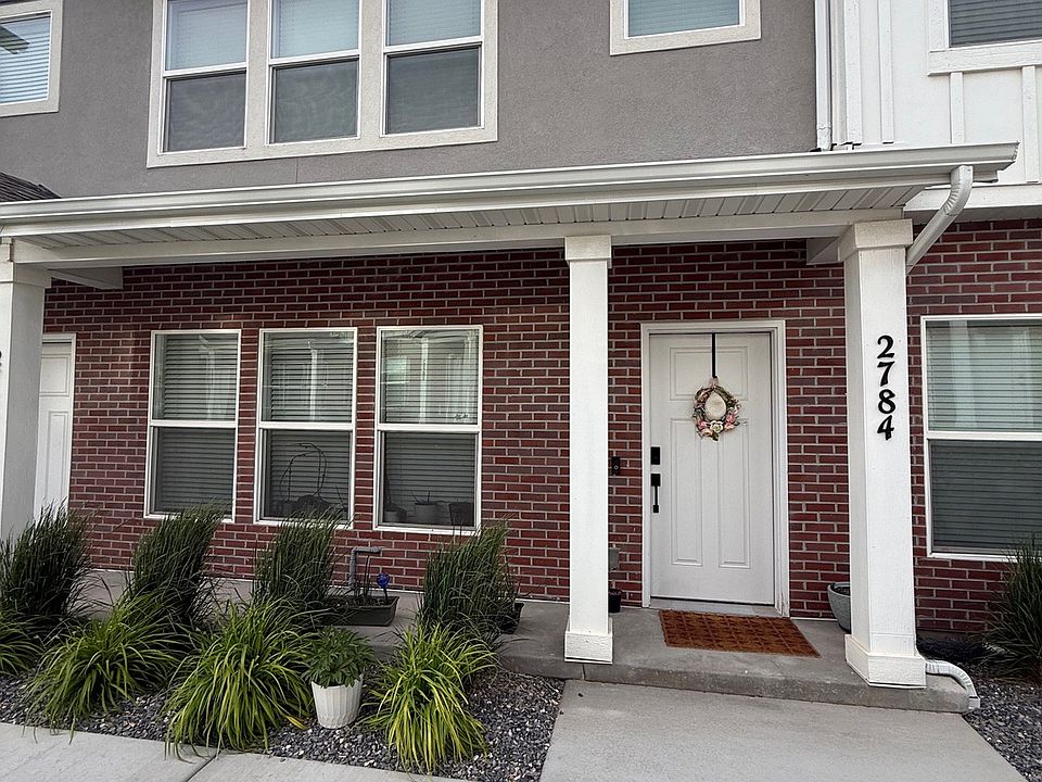 1st image of 2784 E Fostoria Aly