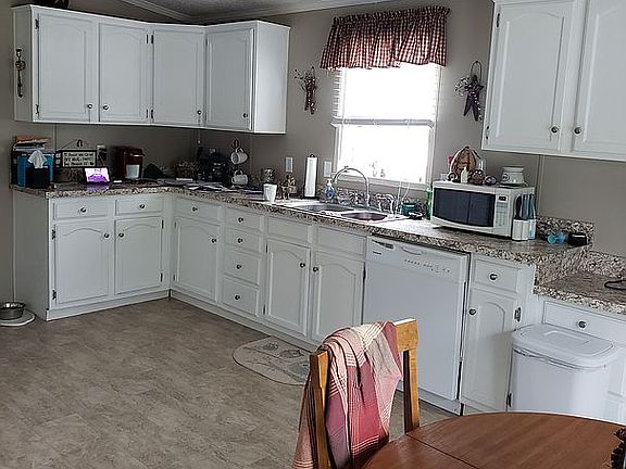 Large kitchen 