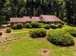 1812 Neelley Rd, Pleasant Garden, NC 27313