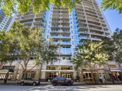950 W Peachtree St Unit 1002, Atlanta, GA, 30309