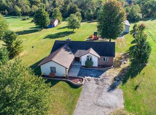 5475 Watkins Rd SW, Pataskala, OH 43062