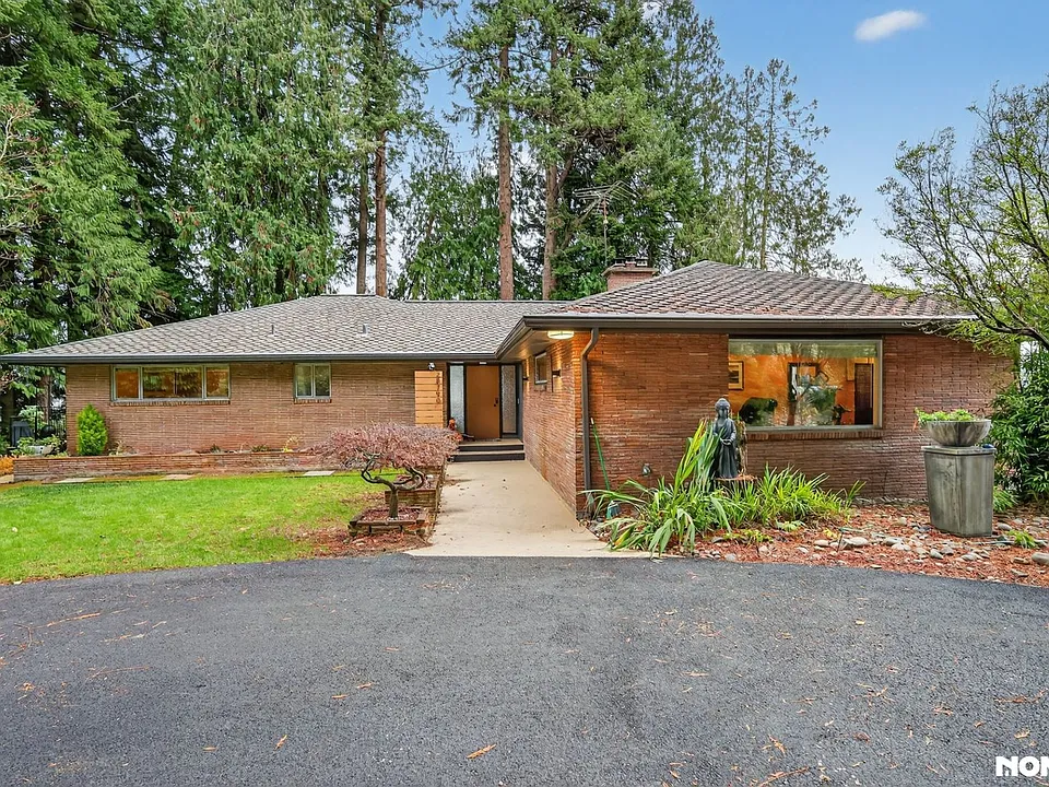 28790 State Highway 104 NE