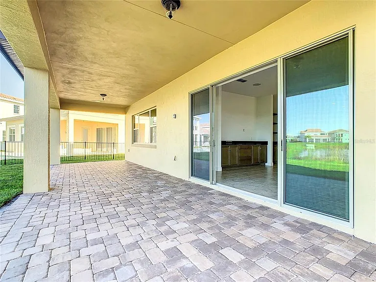 13899 Larkton Ln — Photo 37