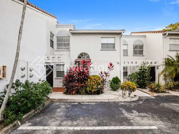 4978 NW 97th Pl #299, Doral, FL 33178