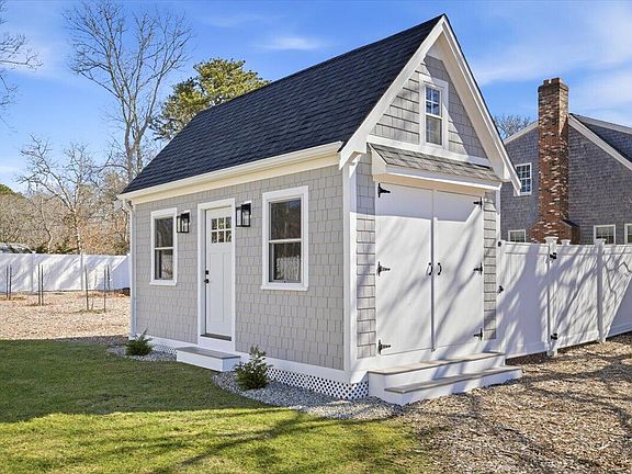 2nd image of 58 Old Chatham Road