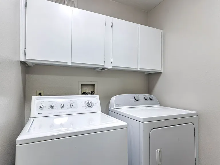 6647 W Tropicana Ave #102 — Photo 14
