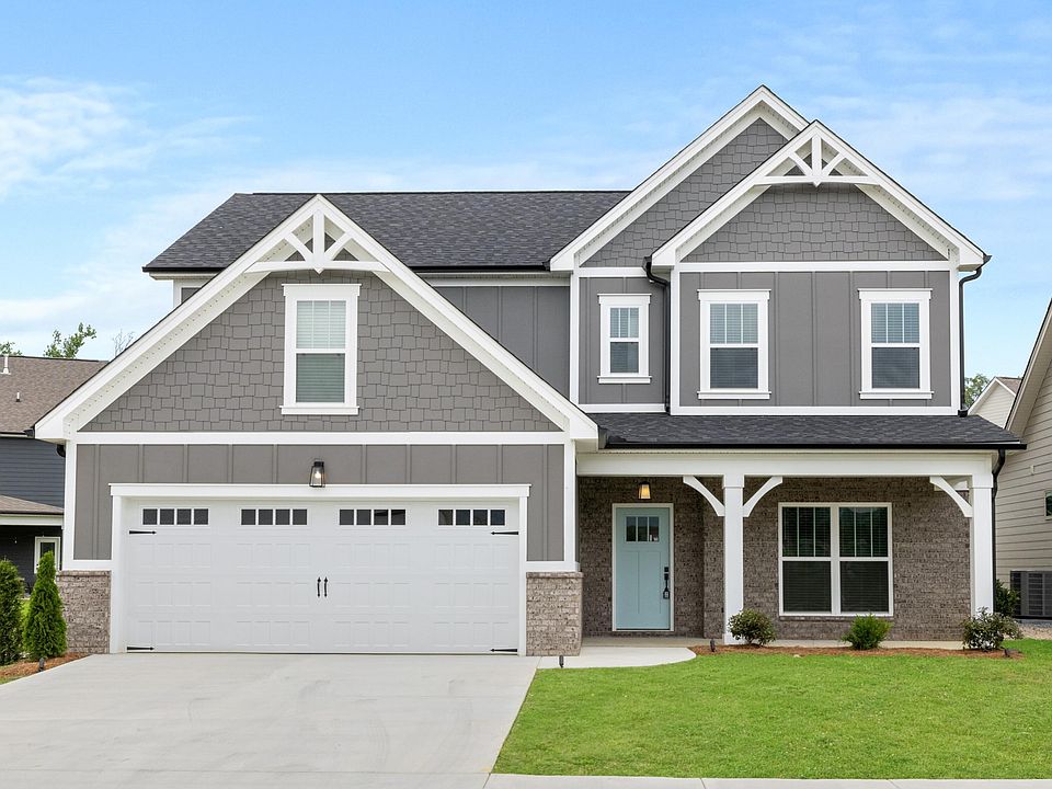 1st image of 2922 Discovery Dr NW #101
