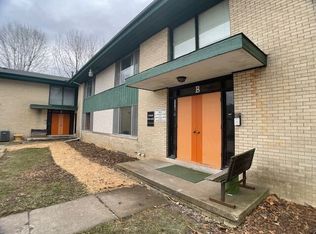 911 N Sheridan Rd #A2, Peoria, IL 61606