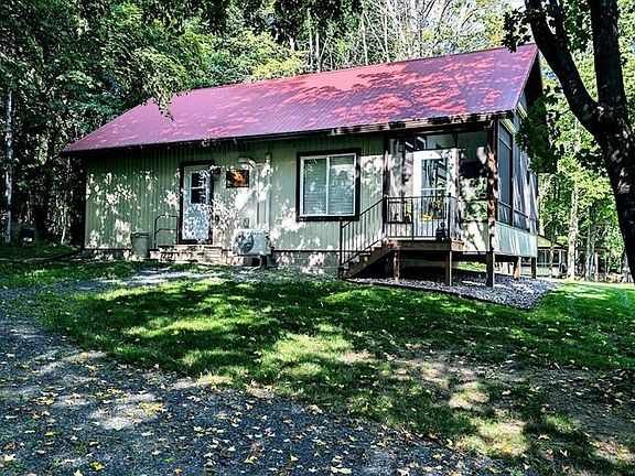 2nd image of W14418 Plummer Road