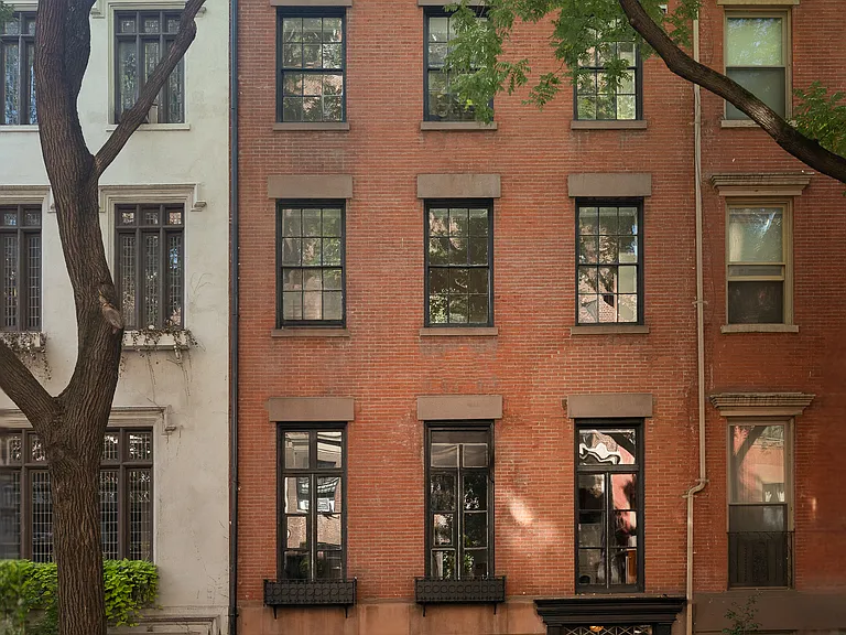 34 W 9th St #1 — Photo 1