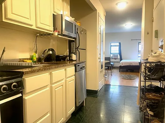 Rented by Oxford Property Group | media 19