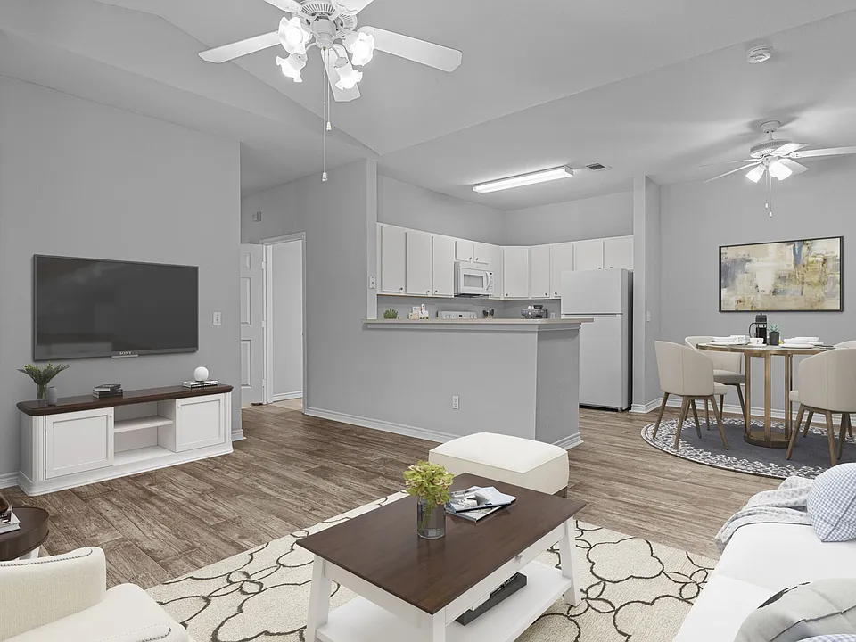 Creekside Village