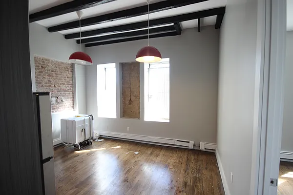 Rented by Nooklyn NYC LLC | media 30
