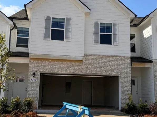 3262 Alana Ct, Opelika, AL 36804