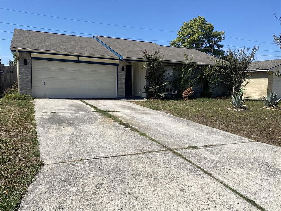 8387 Pebbledowne Dr, Houston, TX 77064 | Zillow