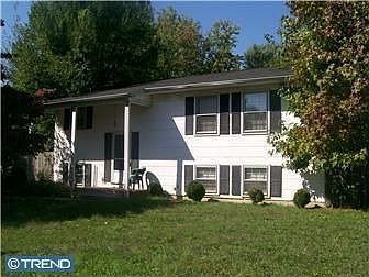 1st image of 11 Gurnsey Dr