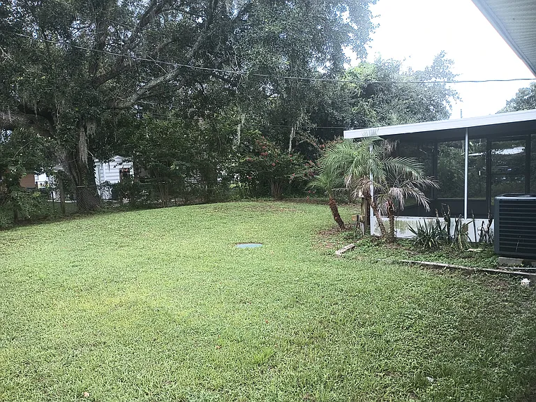 1239 Morgan Dr — Photo 25