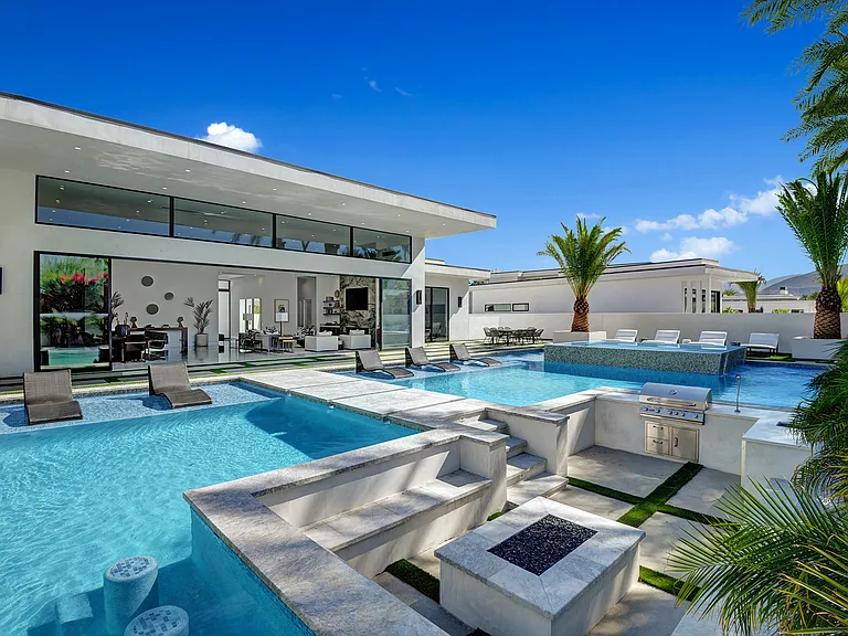 1 Bravo Ct — Photo 6