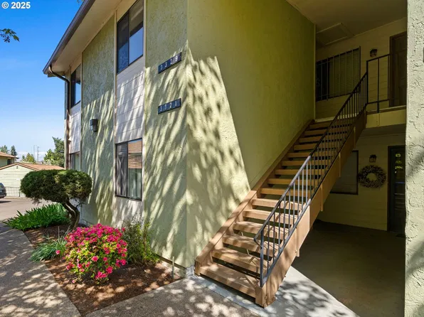 3329 NE 162nd Ave, Portland, OR 97230