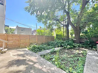 Rented by Doorway NYC, LLC