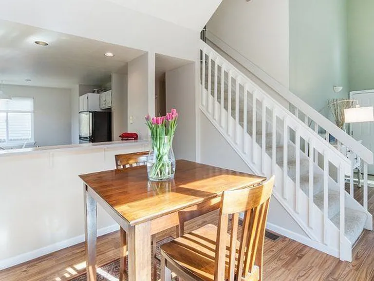 437 Grouse Ct — Photo 5