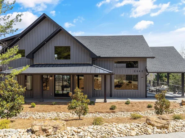 2342 Smoky Vista Way, Sevierville, TN 37862