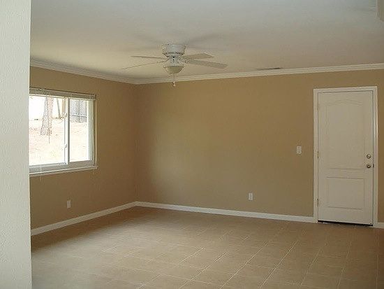 2nd image of 7591 Baldwin St