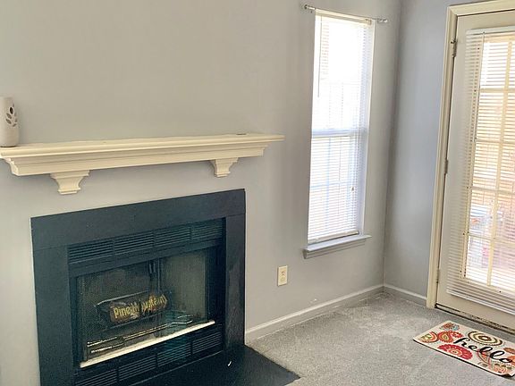 4th image of 11 Meadowood Glen Way #11A