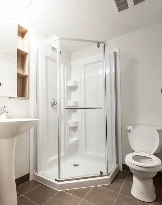 2nd image of 252 Phillip St #502