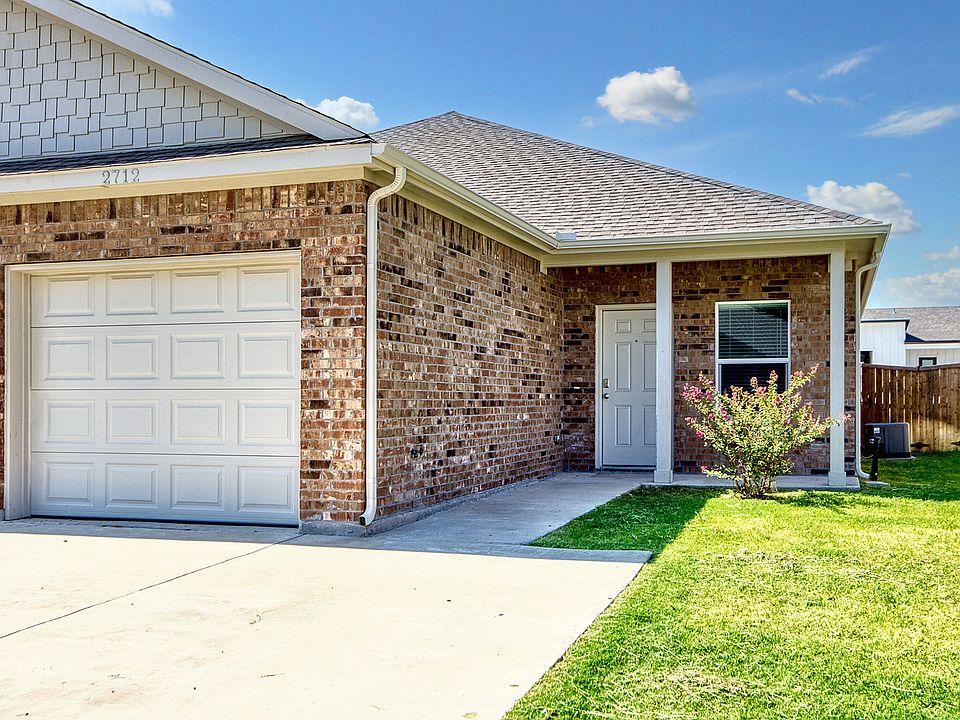 1st image of 2712 Ginger Ct