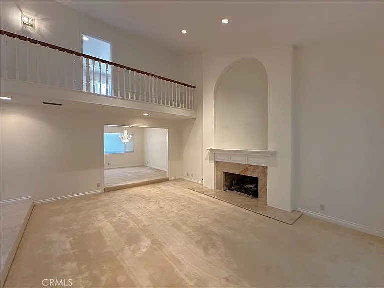26543 Academy Dr — Photo 5