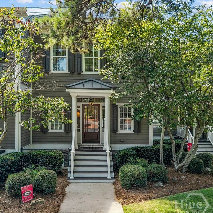 1st image of 905 Greensboro Road