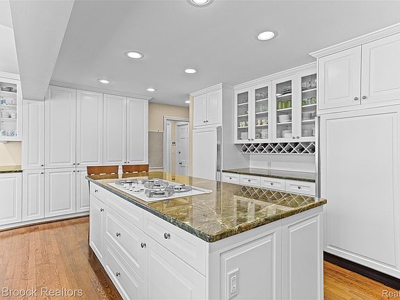 5th image of 25933 Hersheyvale Dr