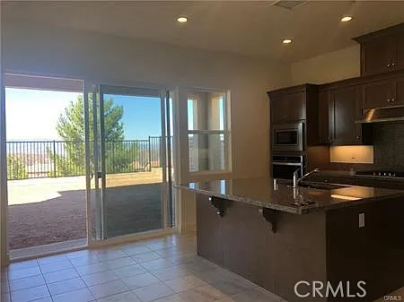 19042 Martino Ct — Photo 8