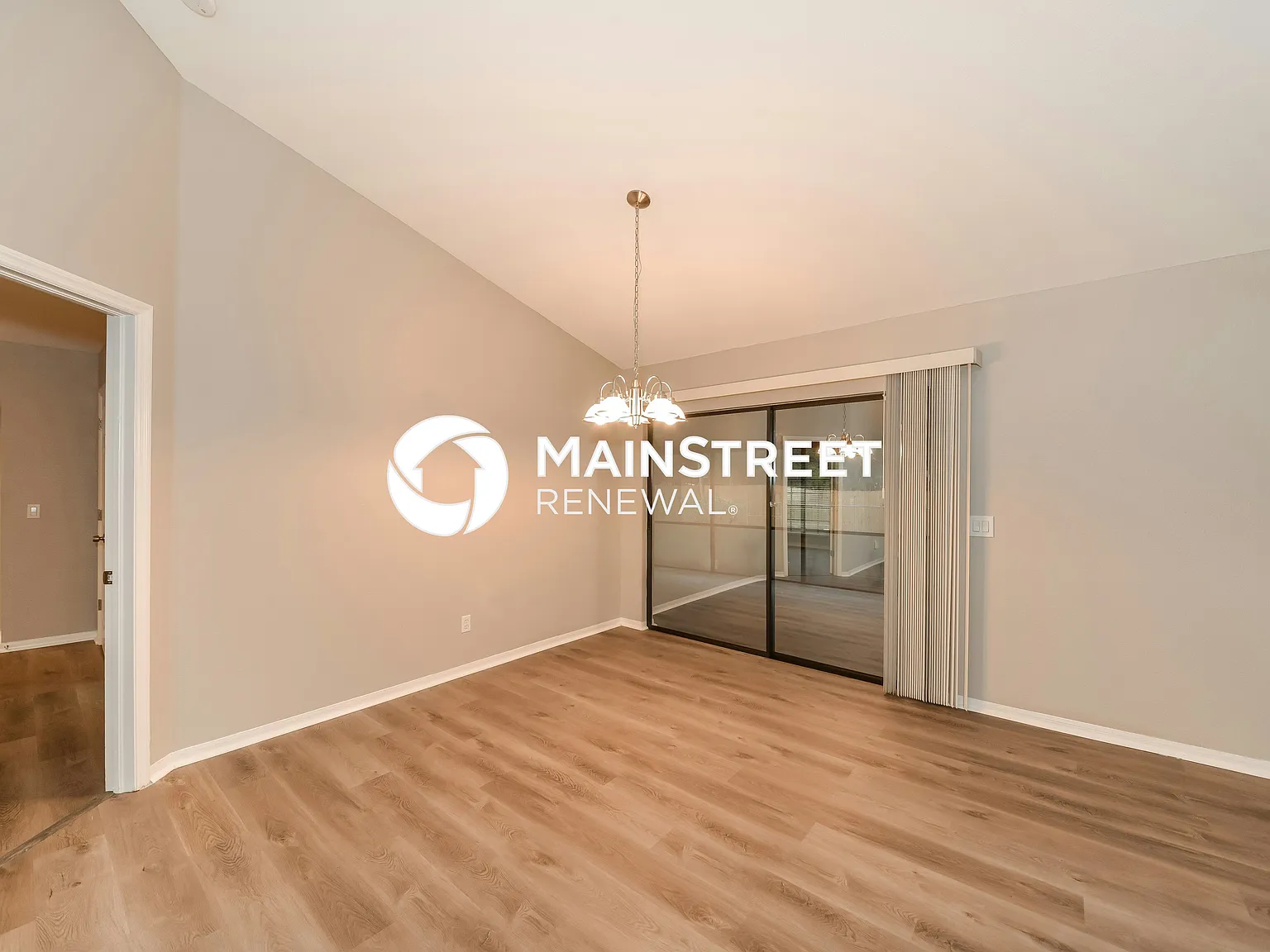 3767 Acorn St — Photo 4