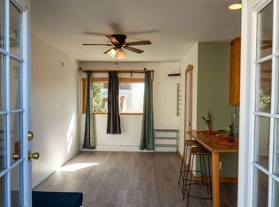 13737 Linfield Ave, Sylmar, CA 91342