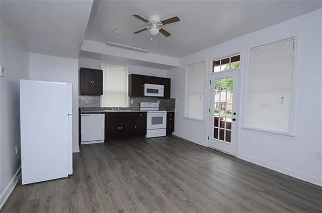 528 E Parkway North Ave #9 — Photo 12