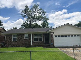 1716 Savannah Dr, Fort Smith, AR 72901