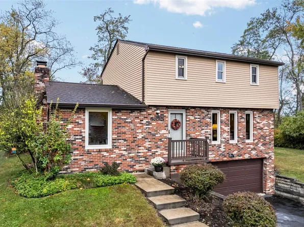 5895 Glen Hill Dr, Bethel Park, PA 15102