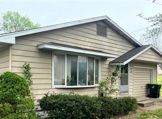 903 S Cedar St, El Dorado Springs, MO 64744