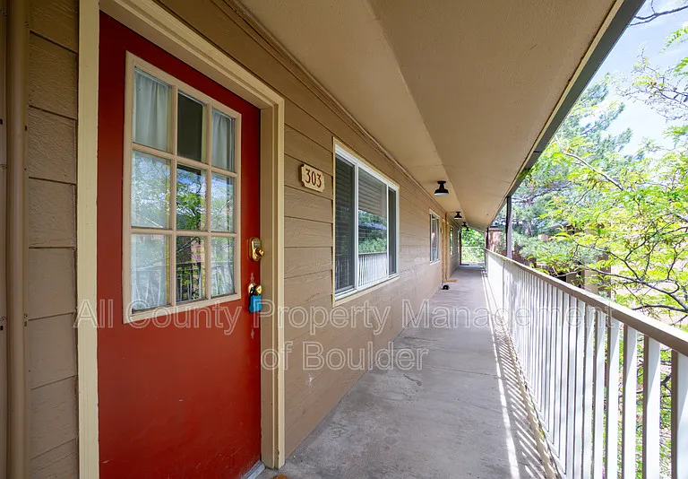 3293 Madison Ave #S303 — Photo 3
