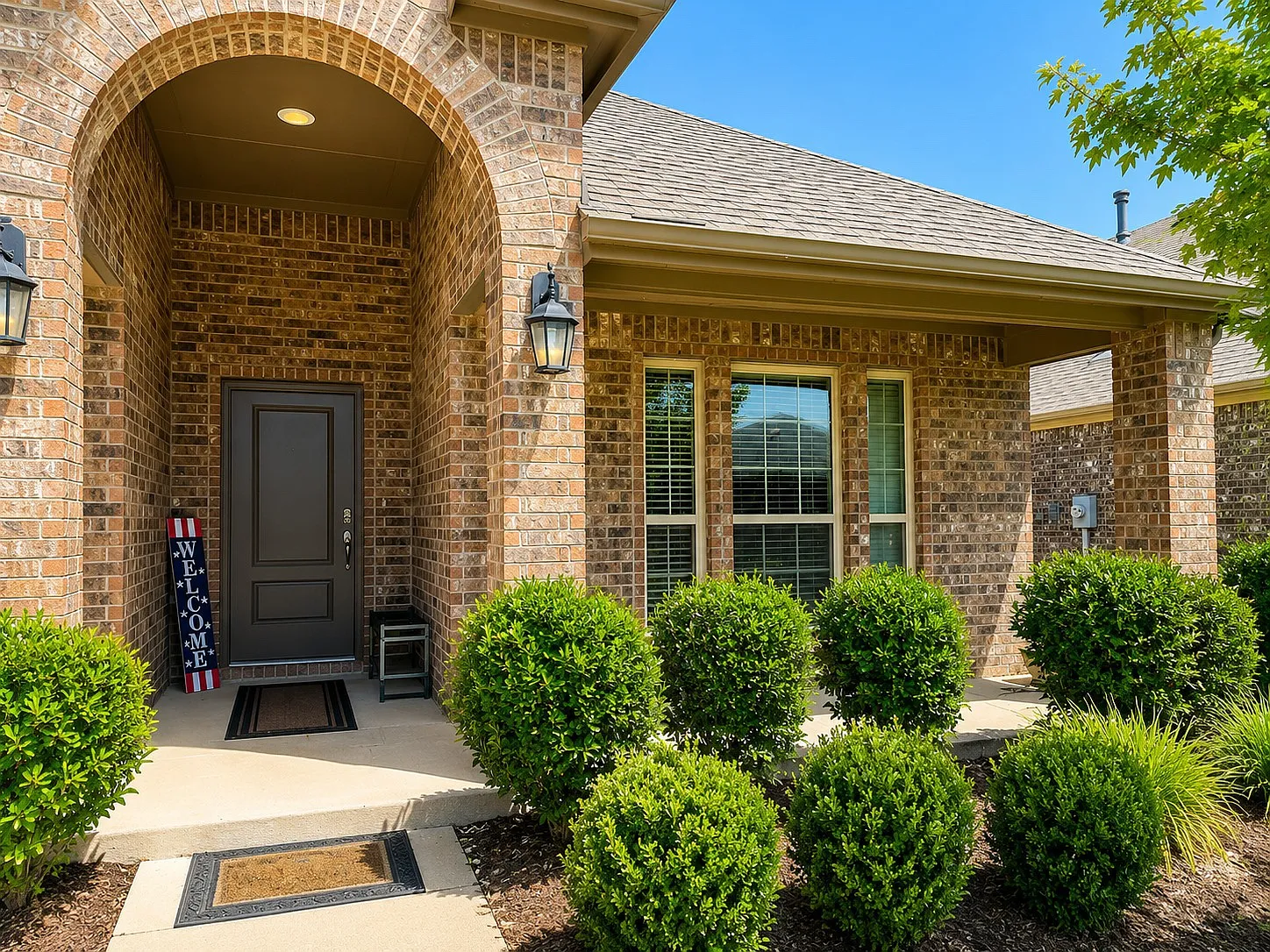 3 bed, 1882 sqft, $2,200 — Photo 4