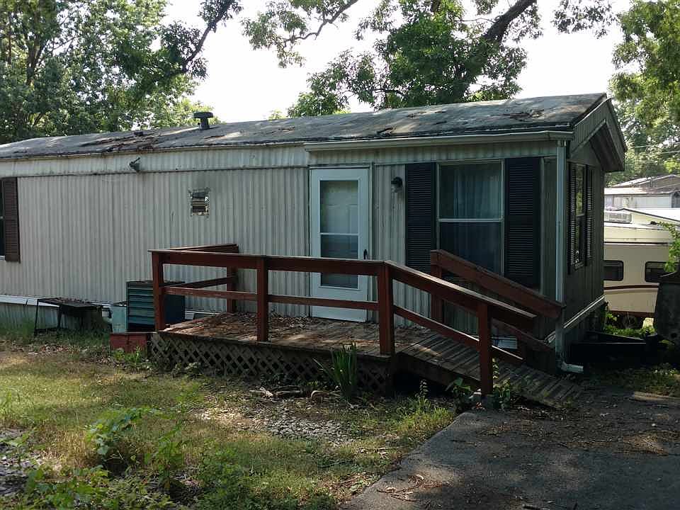 1st image of 961 Neikirk Dr