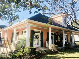 2 Garden District Pl, Picayune, MS 39466