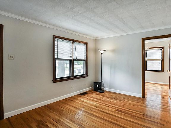 4th image of 3466 Saint Joachim Ln