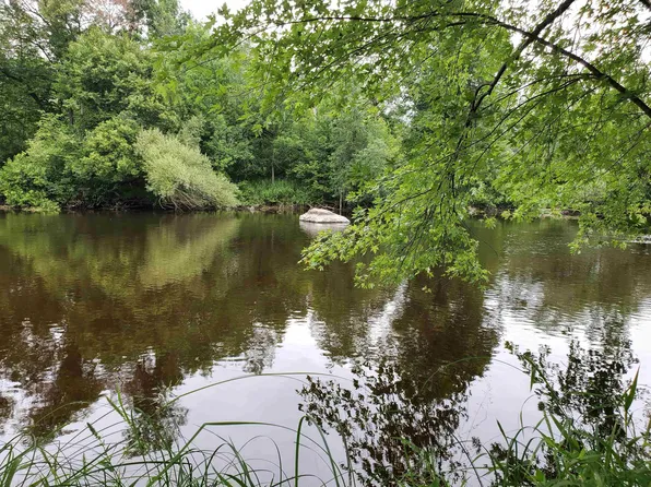 State Road 54, New London, WI 54961