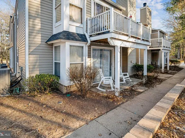 11415 Little Patuxent Pkwy #402, Columbia, MD 21044