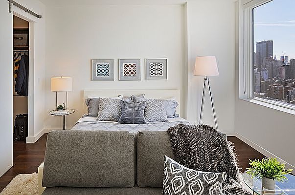 1st image of 605 W 42nd St APT 21R