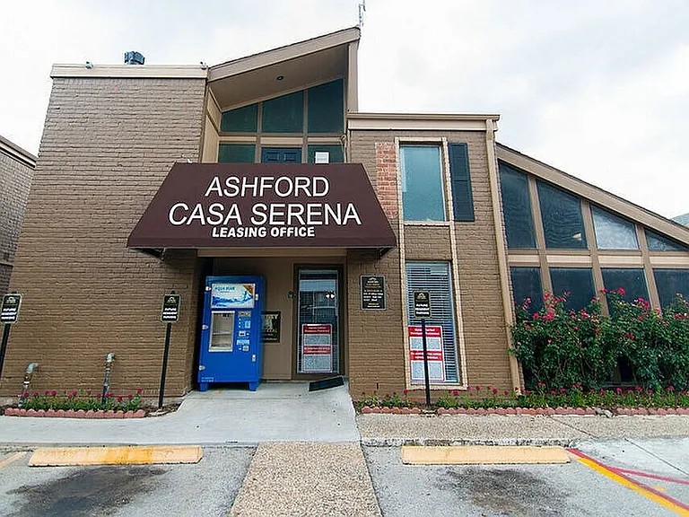 Ashford Casa Serena - Outside