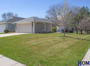 5101 S 71st St, Lincoln, NE 68516